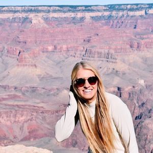 Meet your Posher, Katelyn